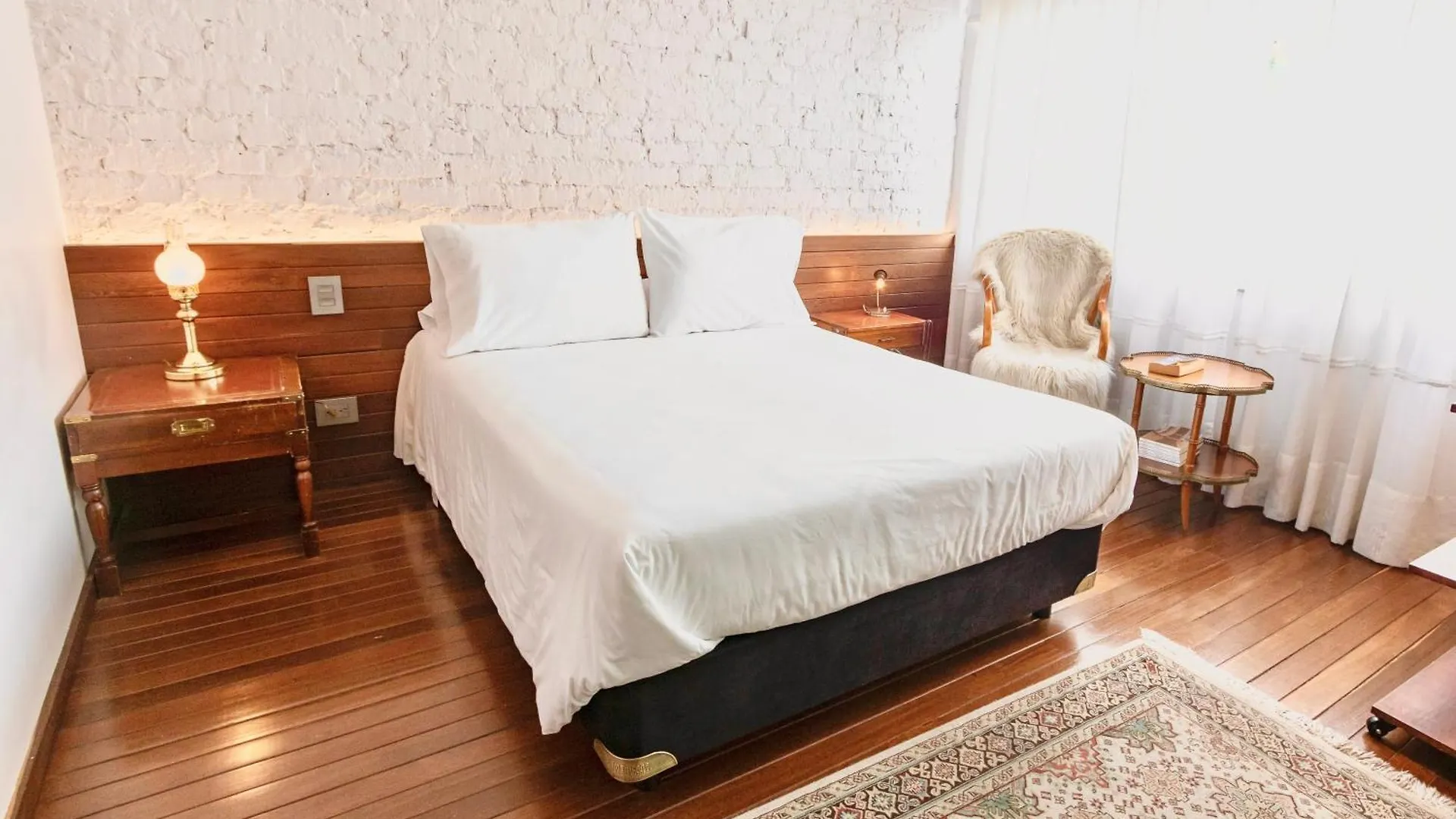 Casa Lelyte Bed & Breakfast Bogota